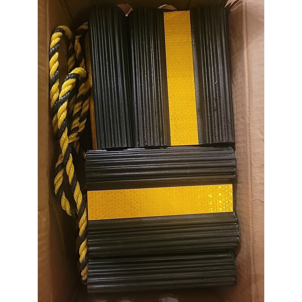 Heavy Duty Rubber Wheel Chocks Trucks Trailers Tires Planes Durable 5.5"